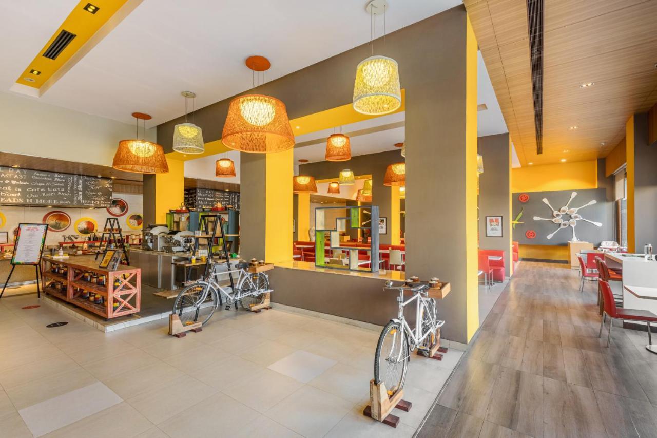 Hotel Ibis Gurgaon Golf Course Road - An Accor Brand Esterno foto
