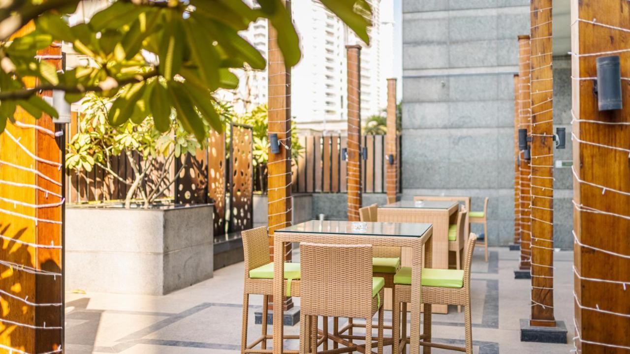 Hotel Ibis Gurgaon Golf Course Road - An Accor Brand Esterno foto
