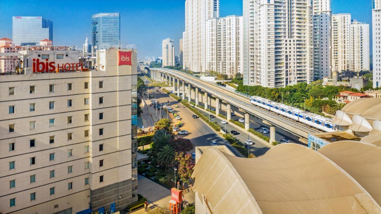Hotel Ibis Gurgaon Golf Course Road - An Accor Brand Esterno foto