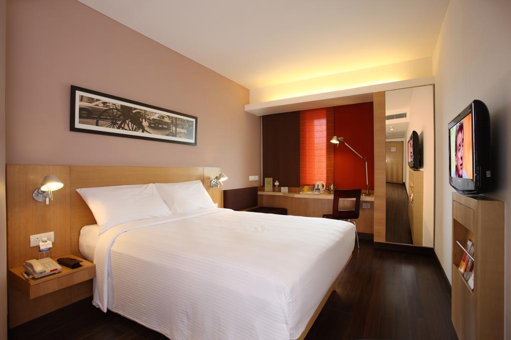 Hotel Ibis Gurgaon Golf Course Road - An Accor Brand Esterno foto