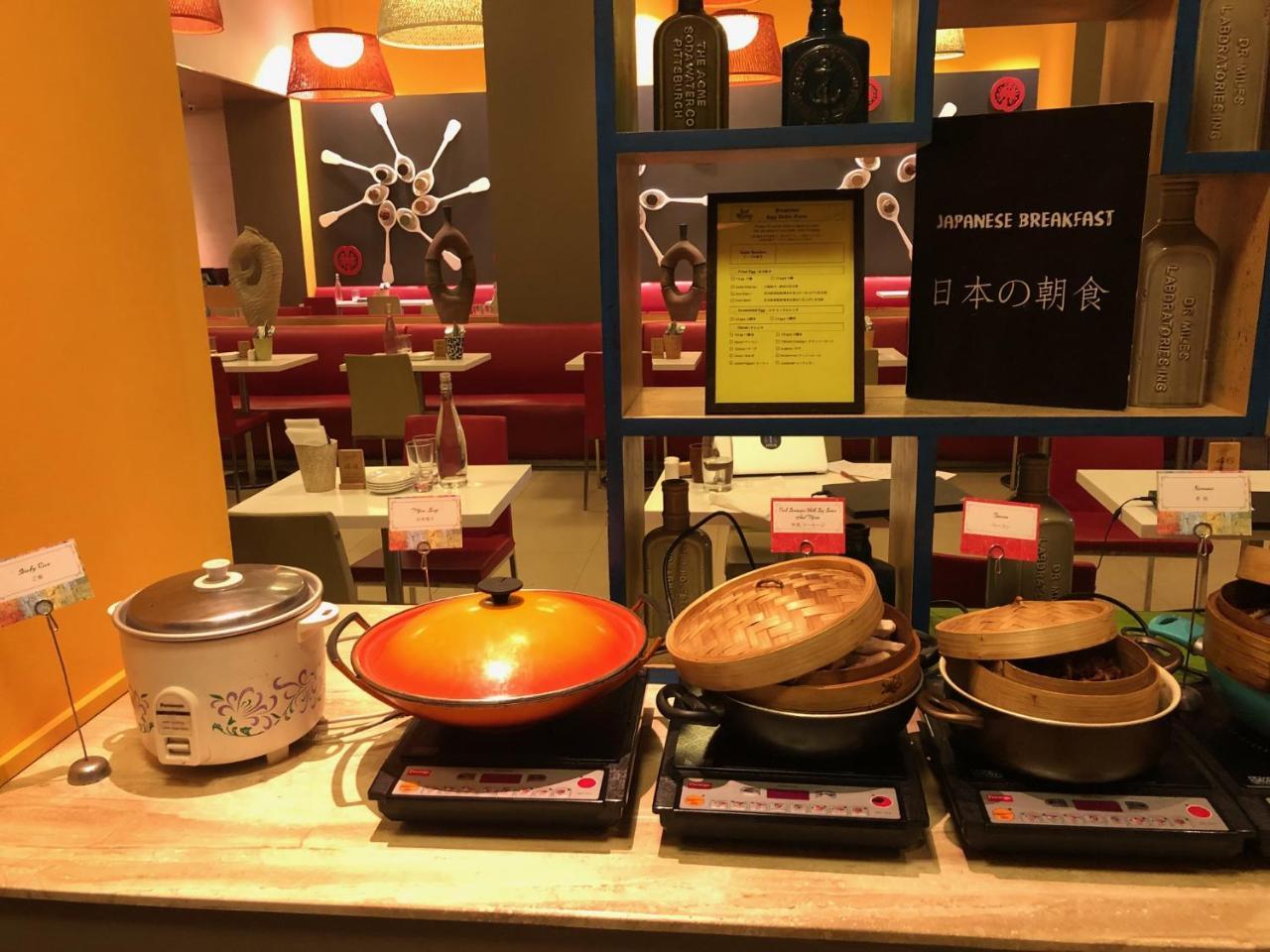 Hotel Ibis Gurgaon Golf Course Road - An Accor Brand Esterno foto