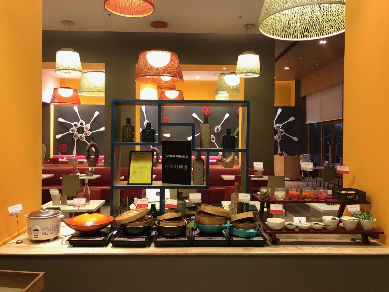 Hotel Ibis Gurgaon Golf Course Road - An Accor Brand Esterno foto